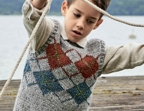 Связать модный жилет из мохера