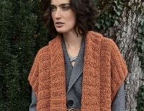 Связать модный жилет из мохера